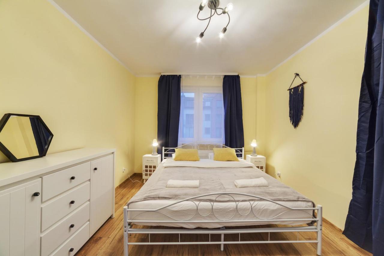Dream Loft Podwale Staromiejskie Gdansk Luaran gambar